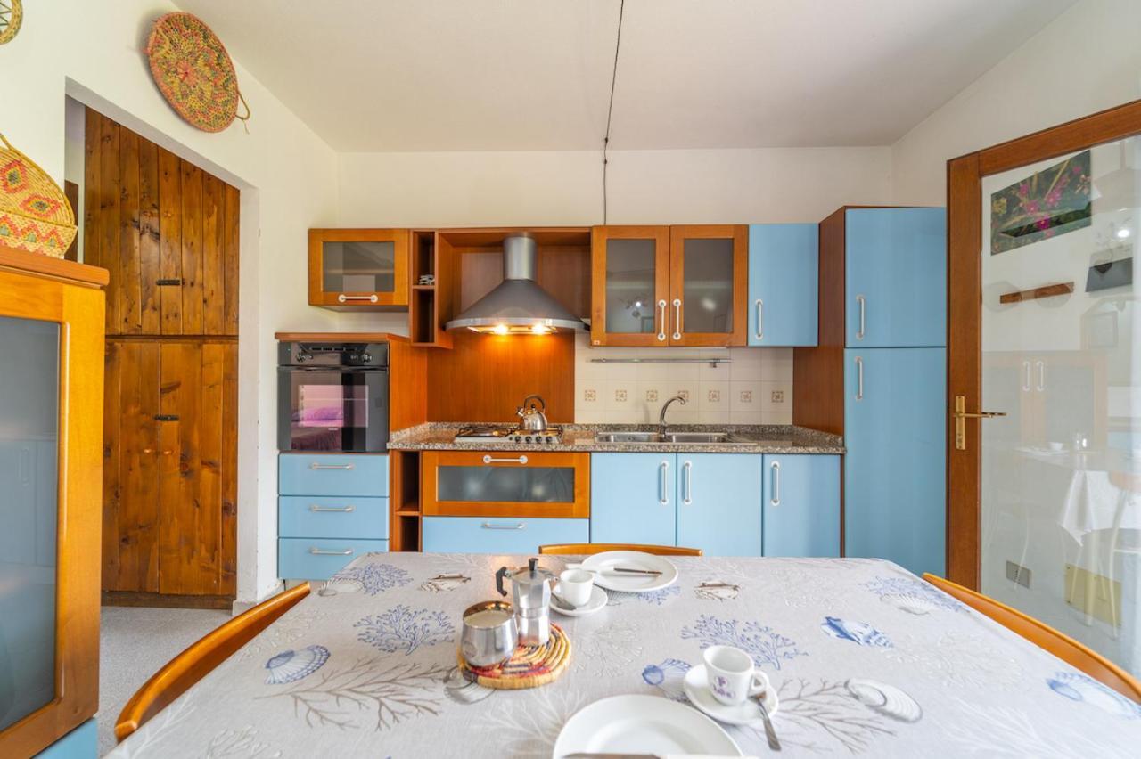 Iss Travel, Villa Fiorita - 800 M From La Cinta Beach San Teodoro  Kültér fotó