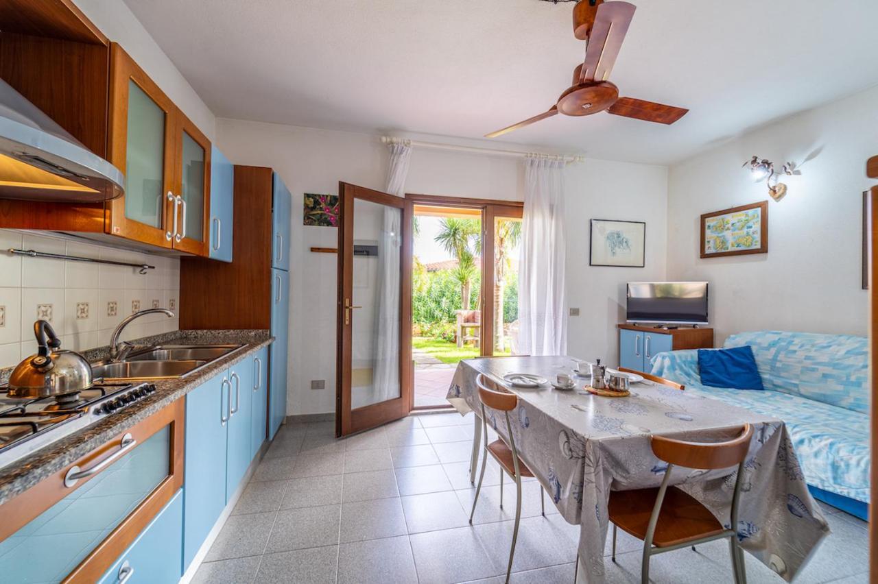 Iss Travel, Villa Fiorita - 800 M From La Cinta Beach San Teodoro  Kültér fotó